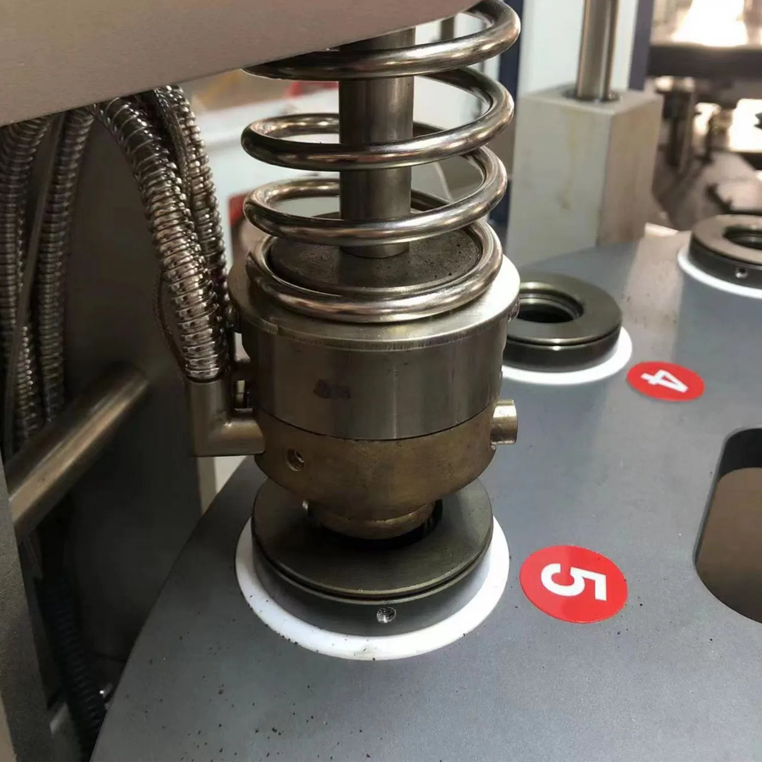 Automatic Coffee Capsule Filling and Sealing Machine Nespresso Qg K Cup Making