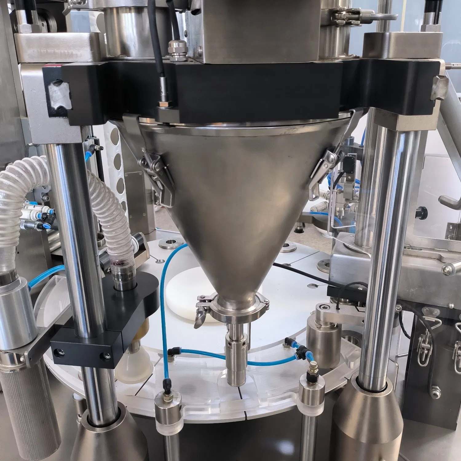 Nespresso/ K Cup/ Dolce Gusto Coffee Capsule Filling Sealing Machine